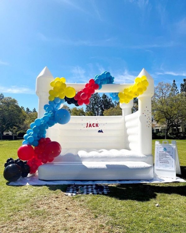 Classy Castle Premium Bounce House